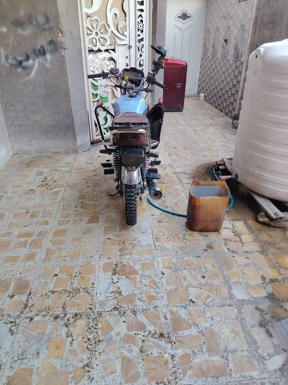 السلام عليكم دراجه سولنك مكينه 200
موديل 24 اوراق  مكينه حلوه لا تنقيص ولا تبخير يرادلها دبلات اماميه وشاشه سعر 450 قفل
مكاني بغداد الامين الثانيه
***********
