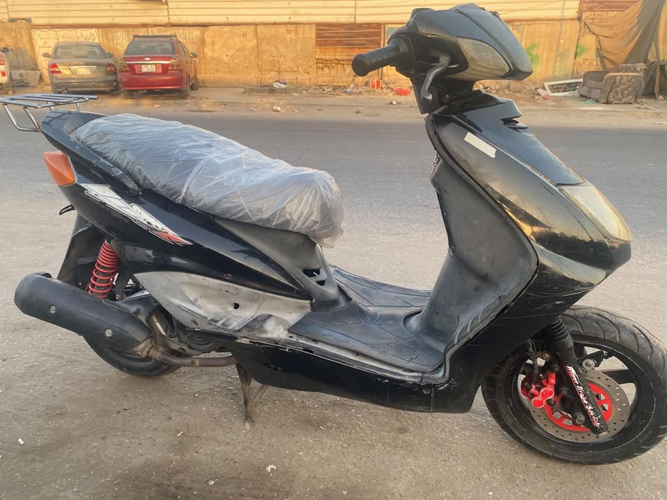 سلام عليكم سكنس نثيه لبيع سلف وهندر شغاله يرادلهه ترتيب لايت كلوب ولباقي شغلا صوت مابيهه لاتنقيص ولا تبخير ولا نضوح  سعرهه 350مكاني بغداد بحي اور بل 600 رقمي ***********
