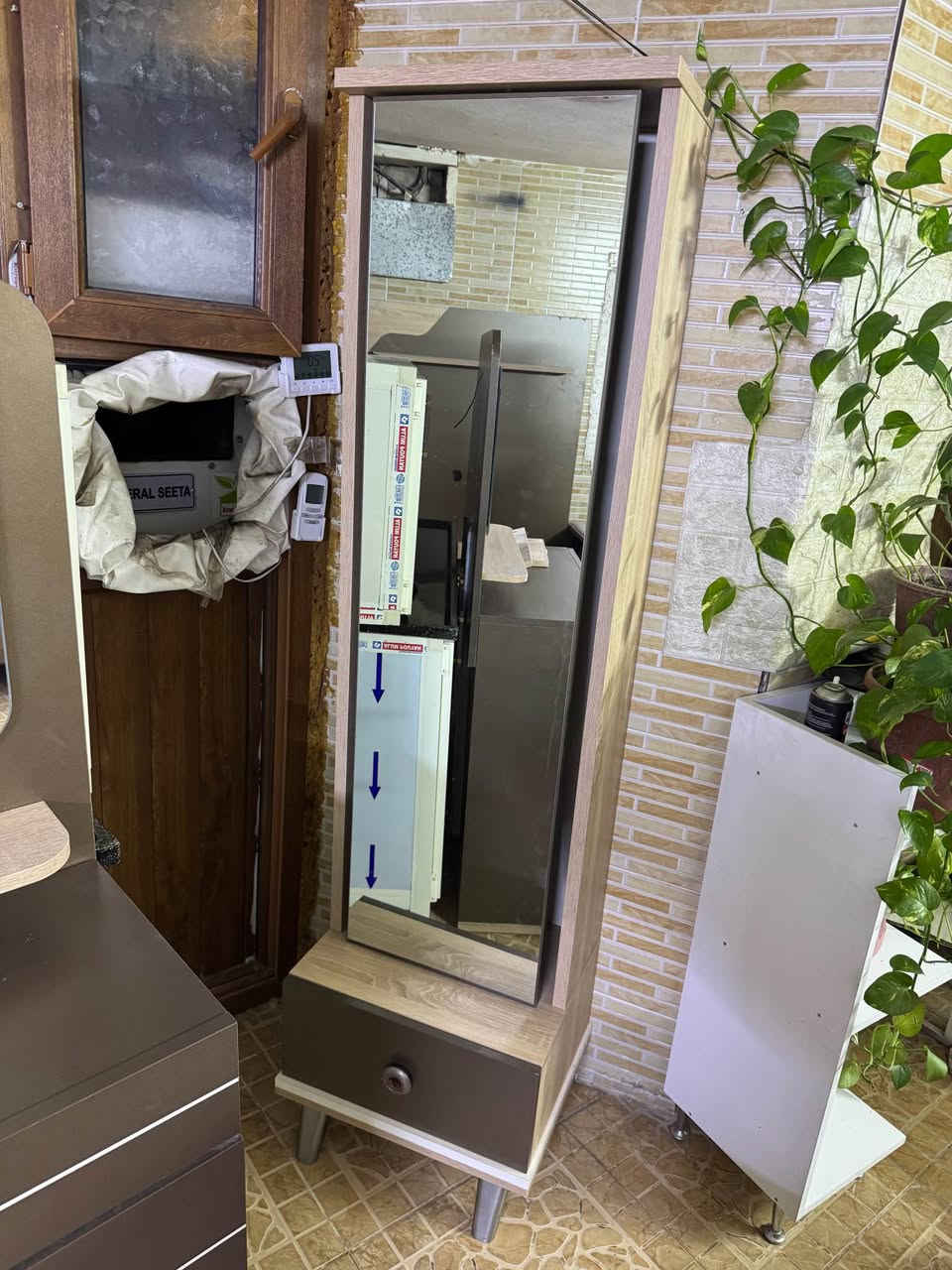 سنك المنيوم فوق مرمر مع ملحق  قطعتين مستخدم قليل جدا سعر 150  الف

ميز تواليت سعر 65 الف

ميز تلفزيون سعر 55 الف

مرايه سعر 35 الف

 

دوشك نفرين قياس 180*200 سعر 45 الف

عنوان اربيل بختياري

عنوان اربيل بختياري

***********  /***********/*********** أربيل, العراق

