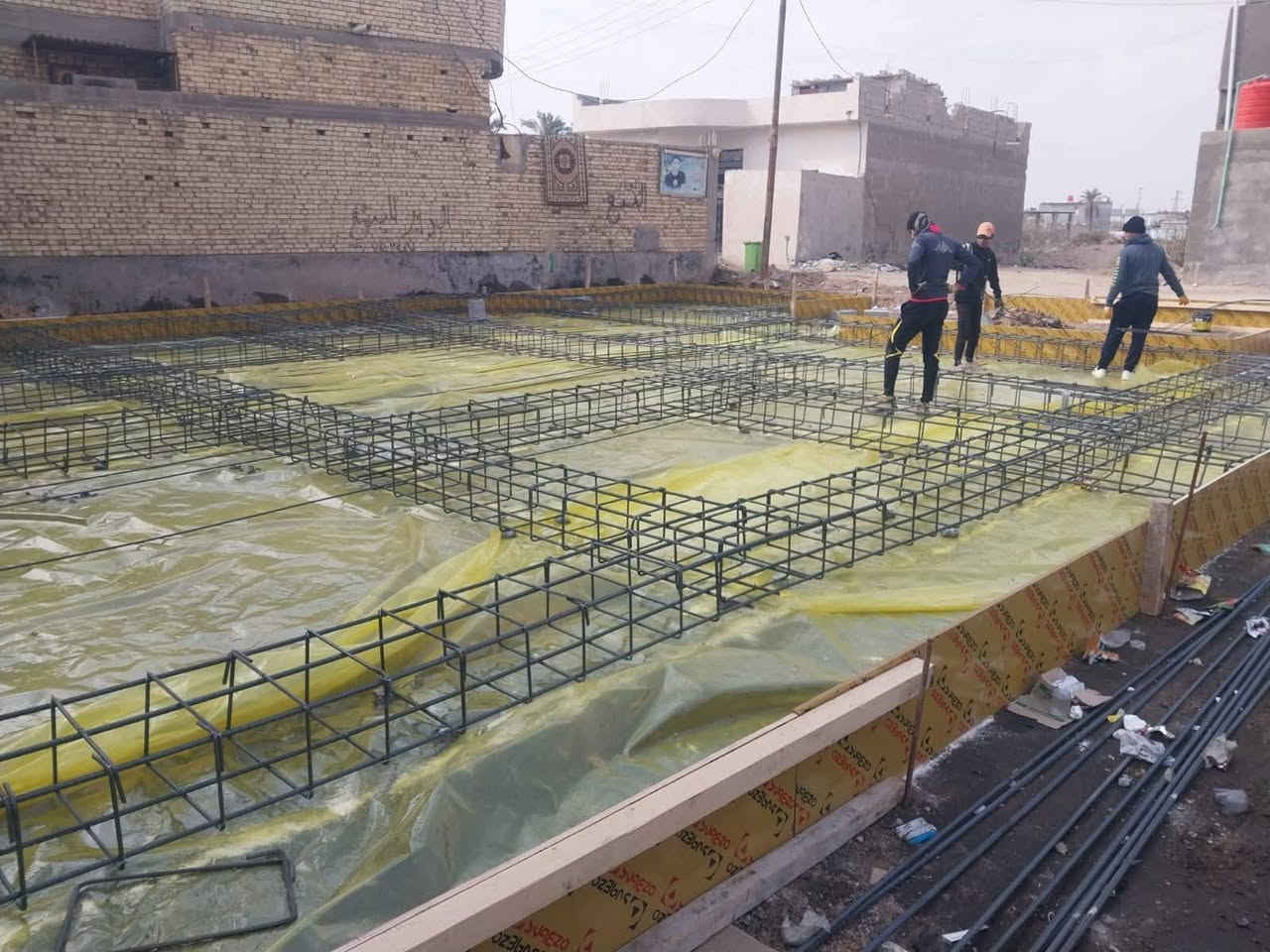 يعلن مكتب  البصرة للمقاولات العامة
والتصاميم الهندسية عن استعدادة لبناء الدور السكنية ولمحال التجارية ولعمارات وانواعها ( تسليم مفتاح أو هيكل حسب طلب الزبون) عمل سقوف وديكورات كافه عمل الارضيات باجود انواع السيراميك ولمرمر بإشراف كادر متخصص من أمهر المهندسين الاستفسار مراسلتنة واتساب (***********) عنوان البصرة ابي الخصيب
