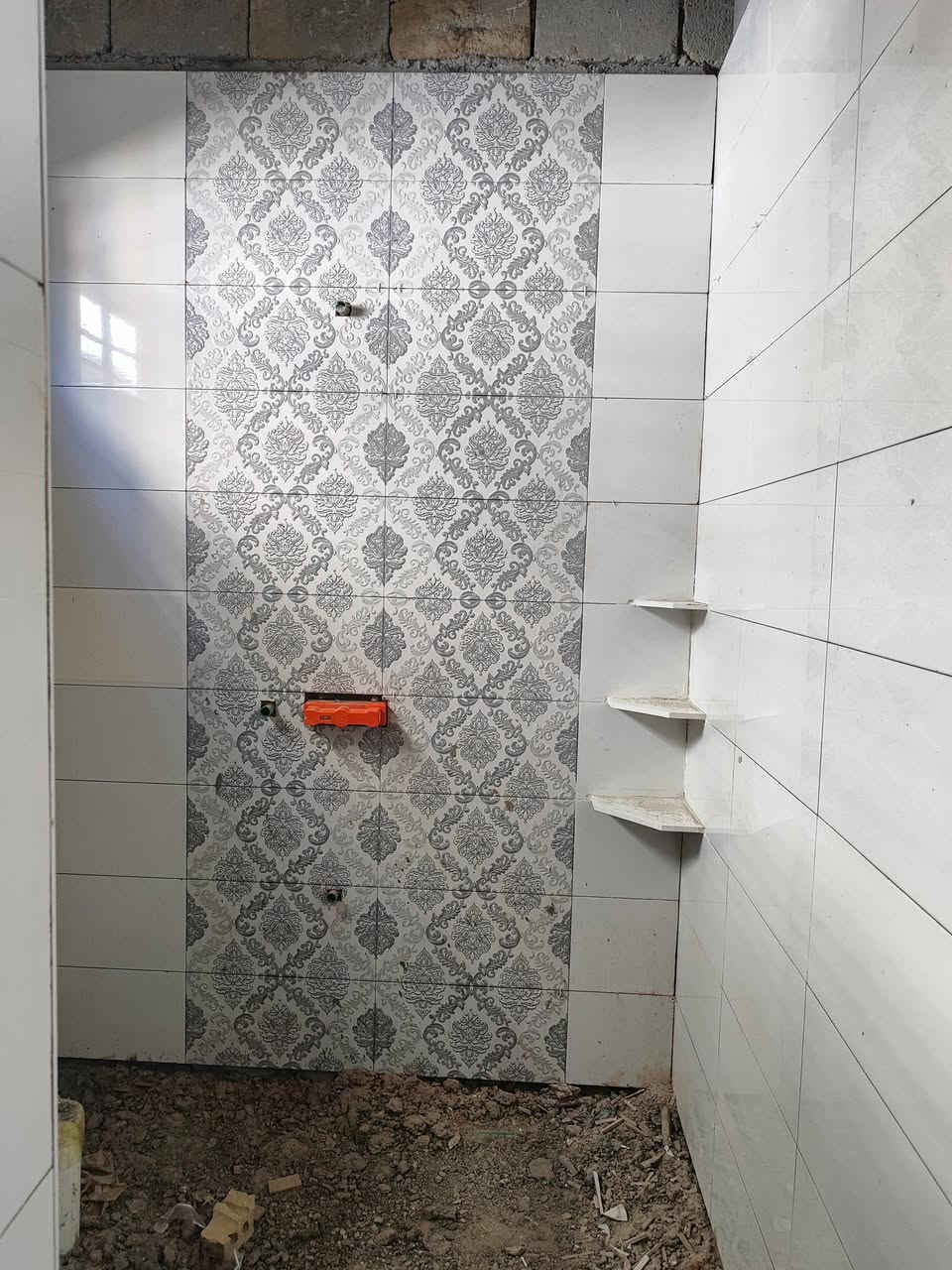 تركيب سيراميك • ارضية • جدران