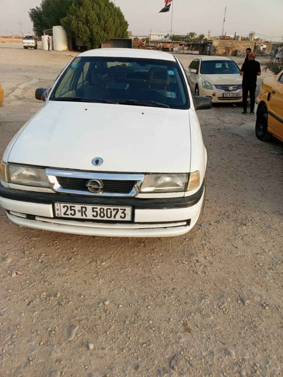 سلام عليكم اوبل فيكترا موديل 1991 حجم 18 رقم كركوك سنويه ورقم جديد سياره حلوه وكاعده تخم تأيرات جدد صدر جديد معمره شرط التحويل أو وكاله سعره 37 وبي مجال بسيط الشراي يتصل على الرقم *********** مكان السياره خانقين
