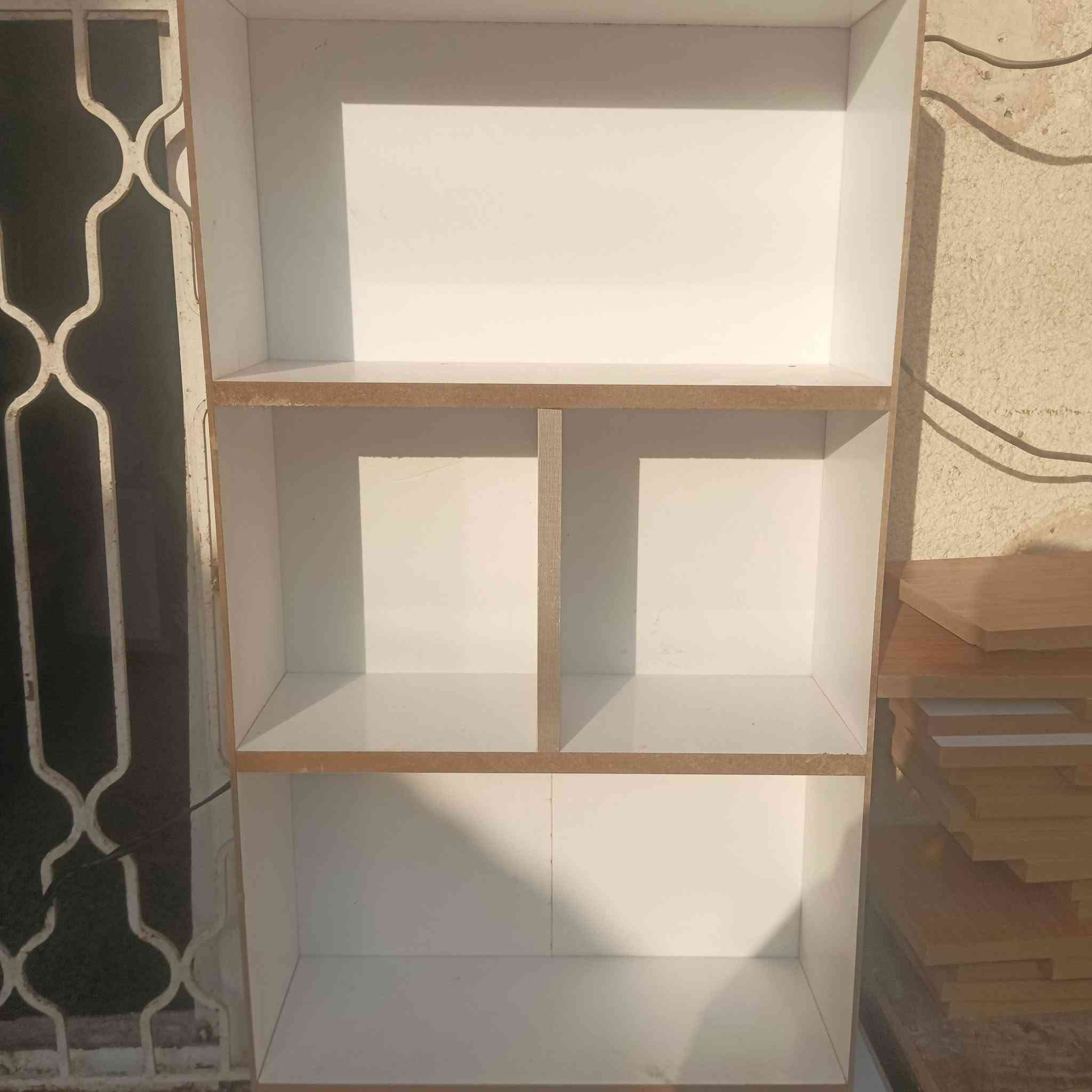 رفوف يتعلكن كلشي يصير بيهن واتساب ***********
