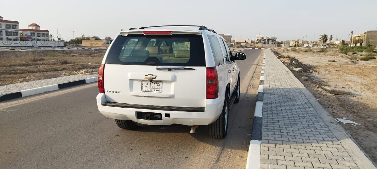 تاهو 2009 LTZ سنويه بأسمي  2028 البدي كما موضح بالصور گير مكينه شرط الفحص السعر 190 $ البصره قضاء المدينه ***********
