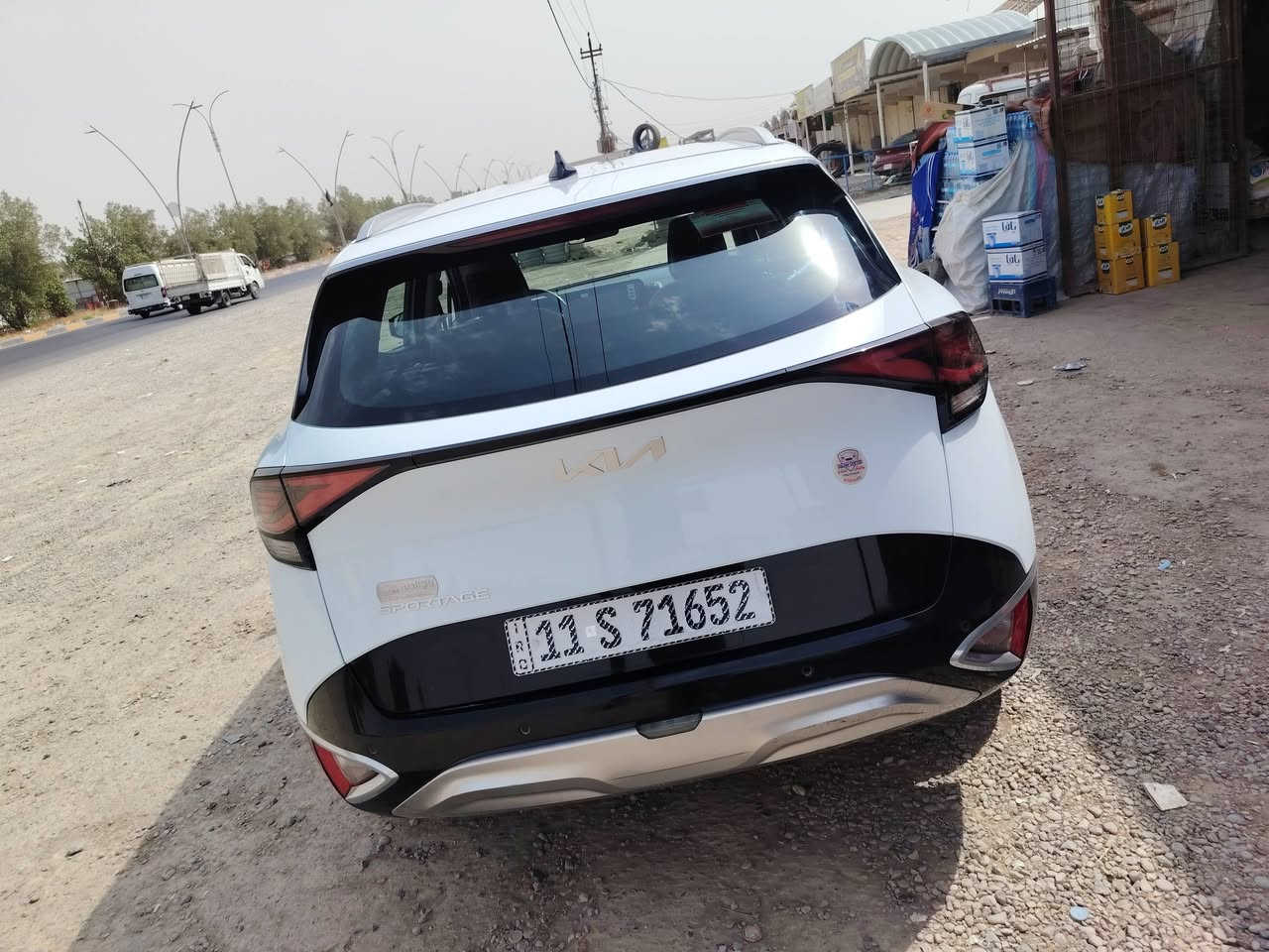 سلام عليكم سياره سبورتج موديل ٢٠٢٢ خليجي بلاك الماع  مكفوله كفاله عامه فول مواصفات عده فتحه رقم بغداد بسمي ماشيه ٤٢  بعدها بحاله شركه سعر ١٩٤ وبيهه مجال الطيبين للاستفسار ***********
