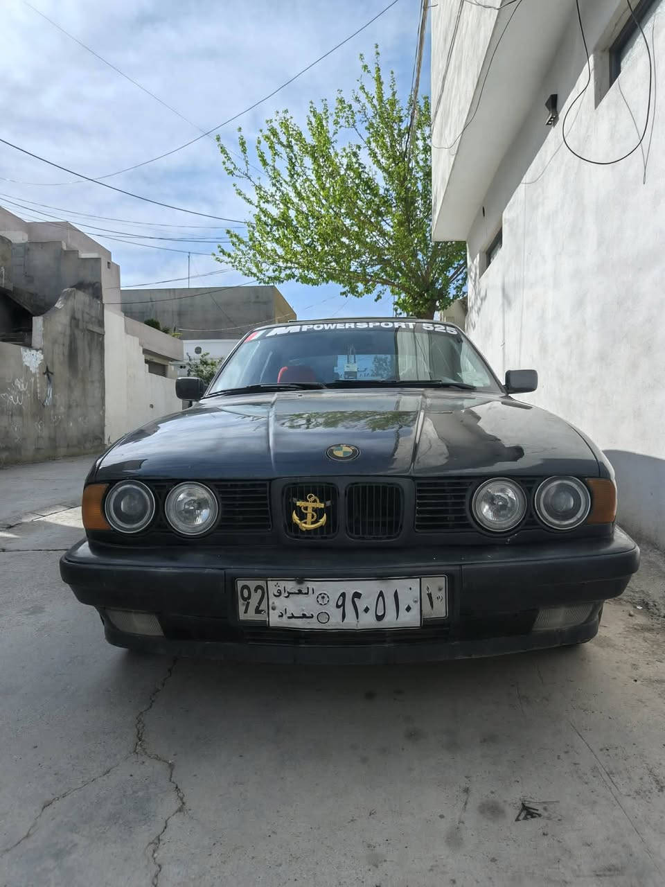 سلام حلیکم بی ام 525i توماتیک مودیل 1994 گیر مکینە بشرت فول بس بی سلاید ماشااڵلە ویل تایە لوک سعر 40 گلا معامەلە ***********
