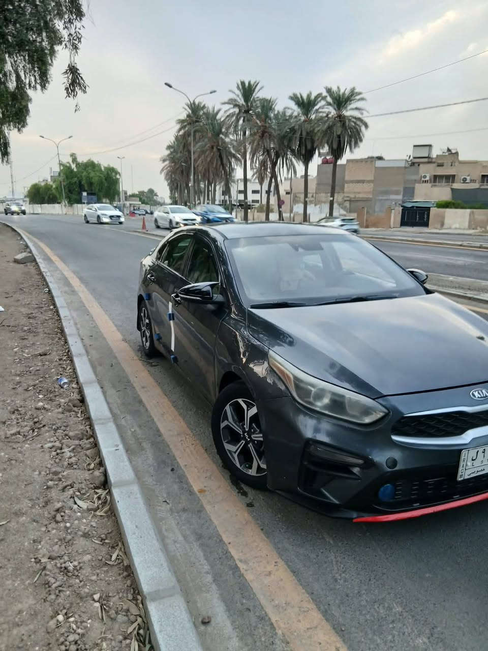 وشالسلام علبكم كيا فورتي ٢٠١٩سياؤة جاهزة مابيهه نقص كيرمحرك تبريد صدر تخم تاير محرك2000دوش بيهه صبغ بنيد وجاملغ وباب السايق والي خلفه وبيهه باب الصدر صبغ كفاله من الغد والشواصي والتكم والقمارة والدواخل كفاله السعر١٠٠قفل قفل للتصال*********** بغداد, العراق

