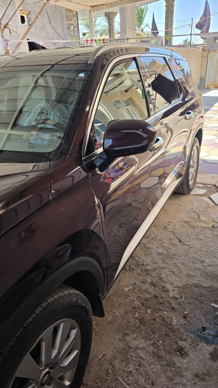 🚙 للبيع هونداي بلسايد 2024 وارد أمريكي نظيفة جدا جدا
ماشيه ٤٦٠٠٠ الاف مرقم رقم شهداء باسم صاحب المعرض تصبح حرة بتاريخ ١٨ / ٢ / ٢٠٢٨.
رقمها مثنى جديد سنوية لل2031 
رقم انكليزي طويل 
- [ ] ملاحظة ( الرقم بشكل بديل بيني وبين المعرض )
يعني الاصوليات مضمونة ١٠٠ %

اللون :- ( كرزي ) مرغوب

السيارة نظيفة كلش وحلوة ومواصفاتها ومنها:

• داخلية جلد كلاكرافي فخمة
• مقاعد كهرباء 
* مقاعد ( vip)                        
• دركسون متحرك كهربائي
• شاشة كبيرة
• كاميرا 360
• حساسات أمامية وخلفية  
• رادار
• مثبت سرعة متكيف
• تحذير النقطة العمياء
• مساعد المسار
• فرملة طوارئ
• LED كامل
• بصمة تشغيل ودخول ذكي 
• تشغيل عن بُعد
• باب خلفي كهربائي
•  الكشنات الامامية تدفئه  
• شحن لاسلكي
• الحادث جاملغ وبنيد غير داخل للشواصي مع وجود شهادة فحص كاملة بالسيارة 
• 3 صفوف و7 ركاب
* تبريد منفصل 3 قطع ثلج 
* اوتو هولد 
* نظام 4 ويل منفصل تكدر تقفلة او تفتحة من الزر الكهربائي 
* 5 انطمة قيادة
* تخم تاير جديد 
* منافذ تايب سي في جميع الكشنات 
* سايد بريك كهربائي 
* شفتات خلف المقود 
* تحكم ستيرن كامل موسيقى ومثبت سرعة ورادار 
* كير ومكينة كفالة
* حدادة جديدة امامي وخلفي 

📍 الموقع: [ البصرة _ قضاء الصادق  ]
💰 السعر: [اتصل وتدلل]
📞 للتواصل: [*********** ]
