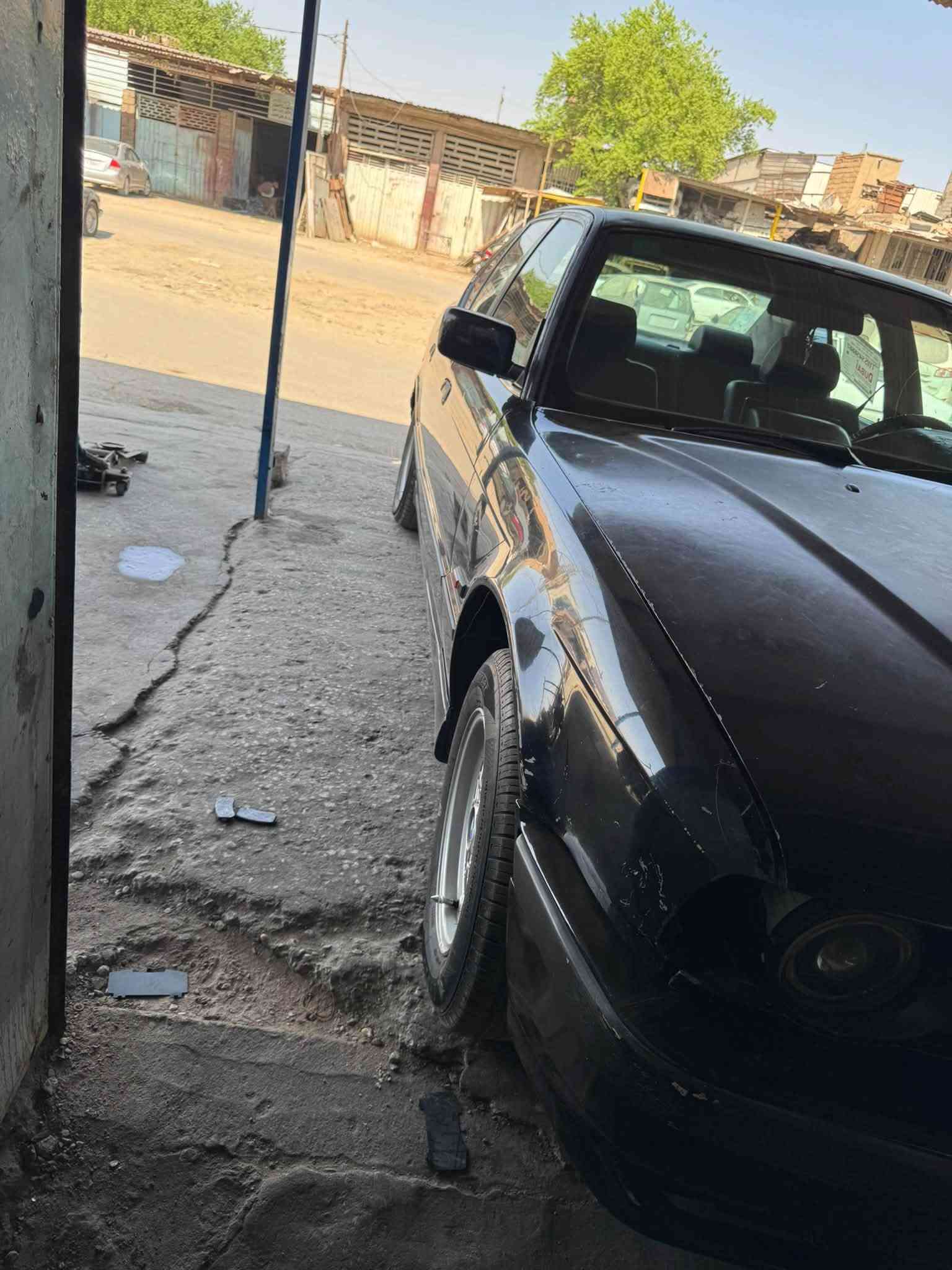 سلام عليكم
بيئم 525 اصل 35 
مجموعه كامله كير مكينه ضفيره عقول 
كله 525 كير مكينه حداديه جديده 
بديت اعمر بيه باقيله صبغ وشغلات بسيطه 
بغداد بسمي شرط تحويل 
بيع او مراوس 
سعر قفل 35 وماكو هيج سعر 
مكاني كربلاء 
***********
