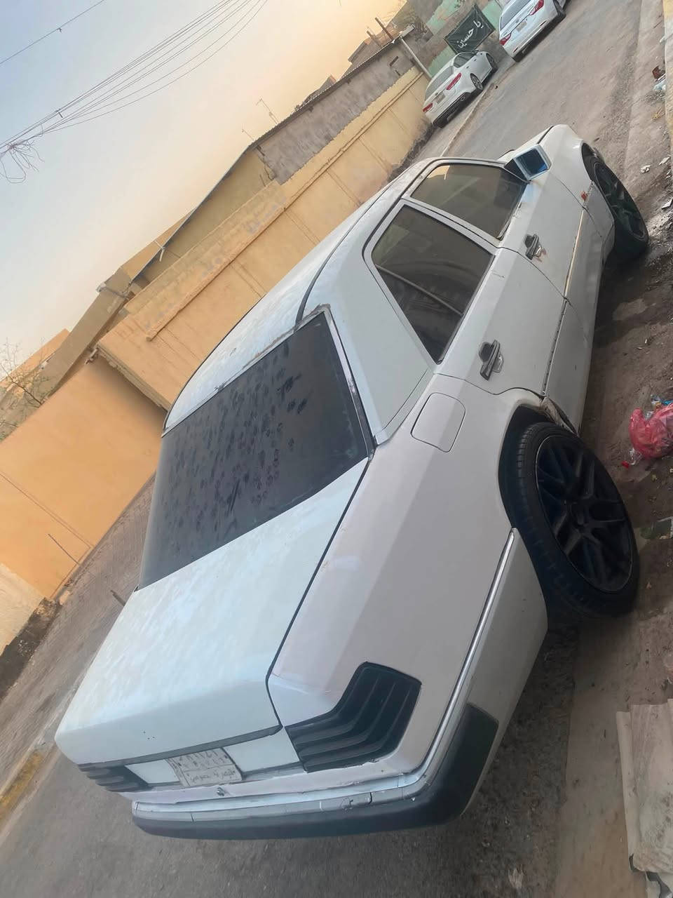 مارسدس دب
رقم بصره 
السنويه ل٢٠٢٧
مكينه و كير مكفولات 
السعر ب٣٠
مكاني بصره 
***********
