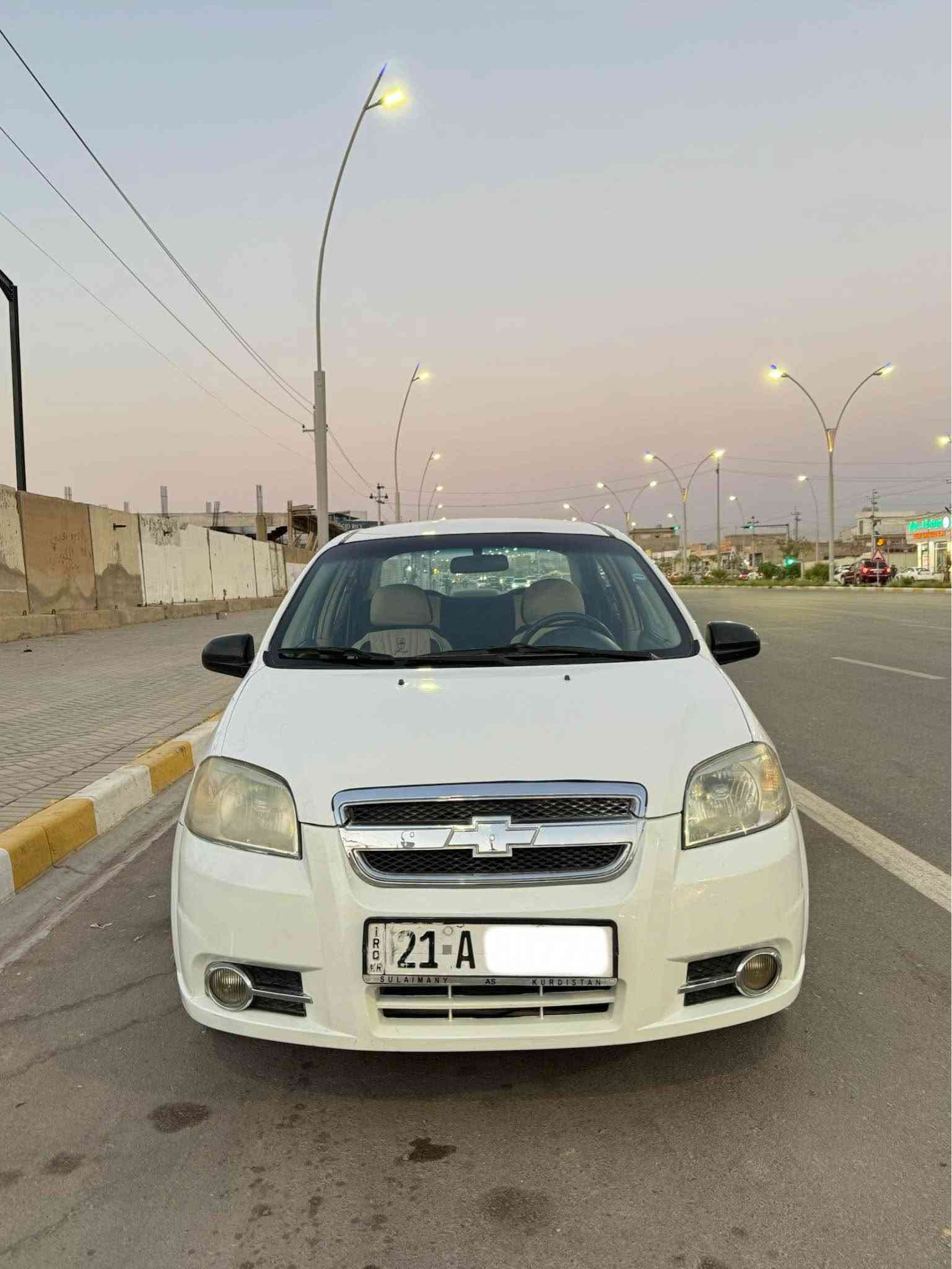 ئەڤیۆ 2010 ئۆتۆماتیک ناو زەرد 
مەکینە 15ی فەل مەرغوب
 ڕەقەمی سلێمانیە تازەیە 
سەنەوی تا 2028 تازەیە 
پتاقەی بەنزینی هەیە 
یەک چاملغ و پەڵەیەکی بۆیاغە 
بێ دەعم بێ ناوگرتن 
تەبریدی ئیش ئەکا بەفرە ماشاء الله 
گێر و مەکینە و تەبرید 
و تەقە و ڕەقە بەشەرت 
سعری 64 و مەجال 
شوێن کەرکوک دەروازە
***********5 
*********** واتساپ

                                            ,,,,,,,,,,,,,,,,,

افيو 2010 اوتوماتیك 
رقم سليمانيه جديد 
سنويه جديد لل 2028 
کوبون بنزین بیها 
جاملغ  و شبرين صبغ
 بدون دواخل 
تبريد شغال ثلج 
كير محرك تبريد بشرط 
محرك 15 فل مرغوب 
سعر 64 وبي مجال 
مكاني كركوك دةروازه 
***********
*********** واتساب كركوك, العراق
