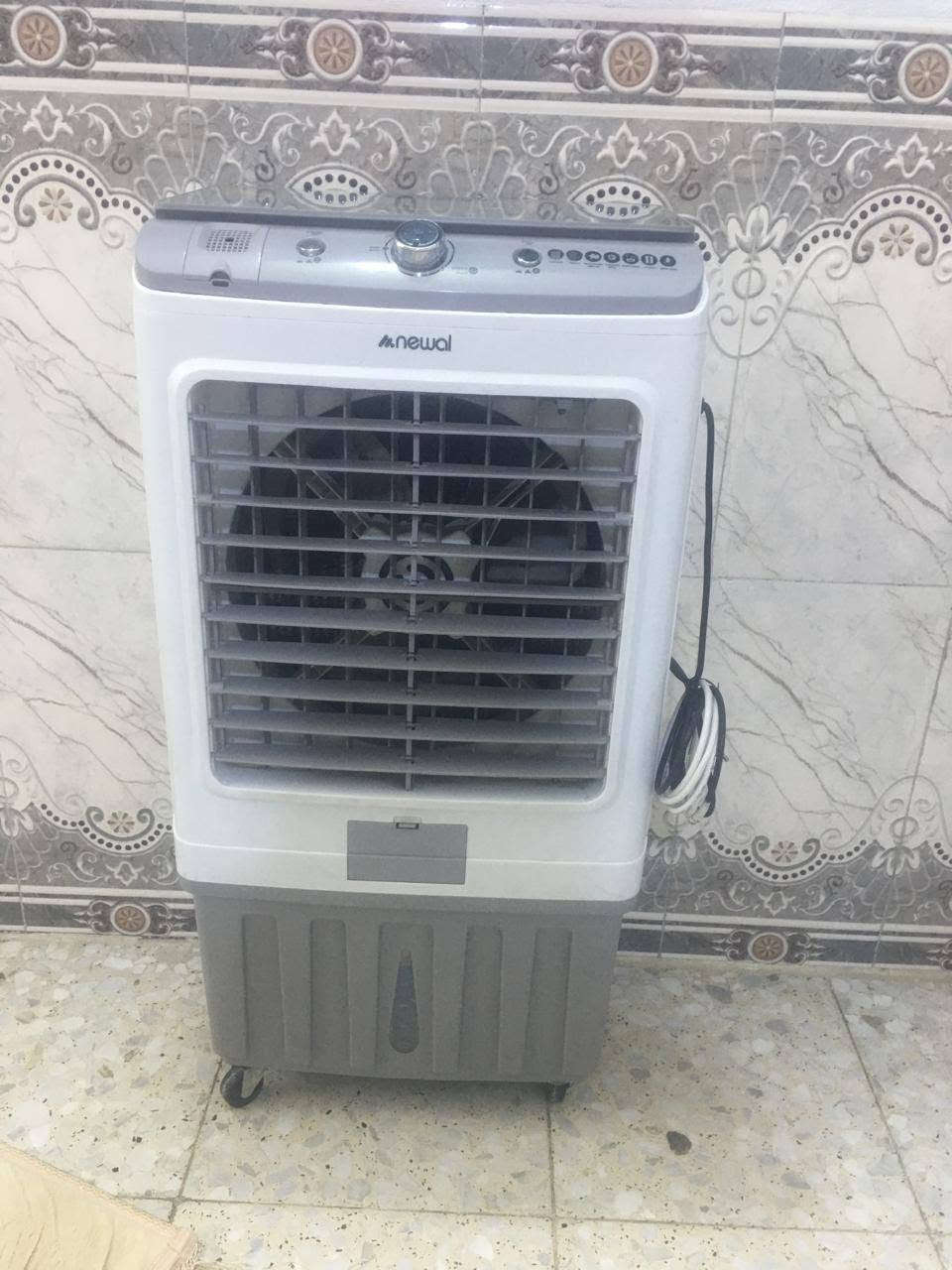 كونفيره نضيفه تخبل سعرها 75 وبيهه مجال رقم واتساب للتواصل ***********
