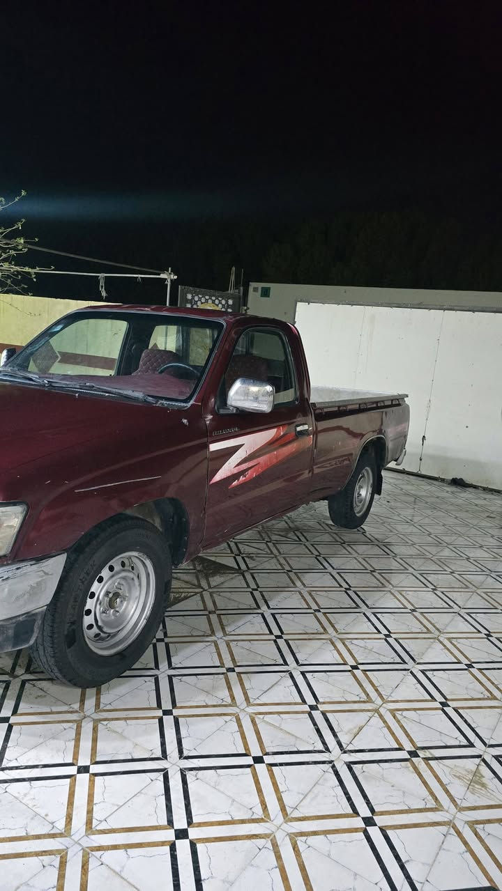 تيوته جمره 2002سعر 75بيه مجال سياره شوف العين والقناعه  اكفلك بس اصوليات تحويل اليمت ما تريد سياره منتهيه سنويته ناشر كل شخط بيه شوف صور وقتنع مكان سياره بصره سفوان رقمي ***********
