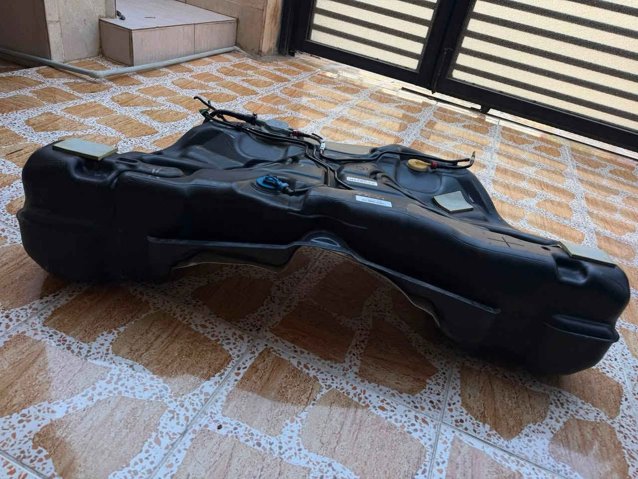 سلام عليكم للبيع تانكي جالنجر موديل 17 بي فطر موضح بصوره ومصلح ابيعه لك قفله ب80الف مكاني اربيل ***********

