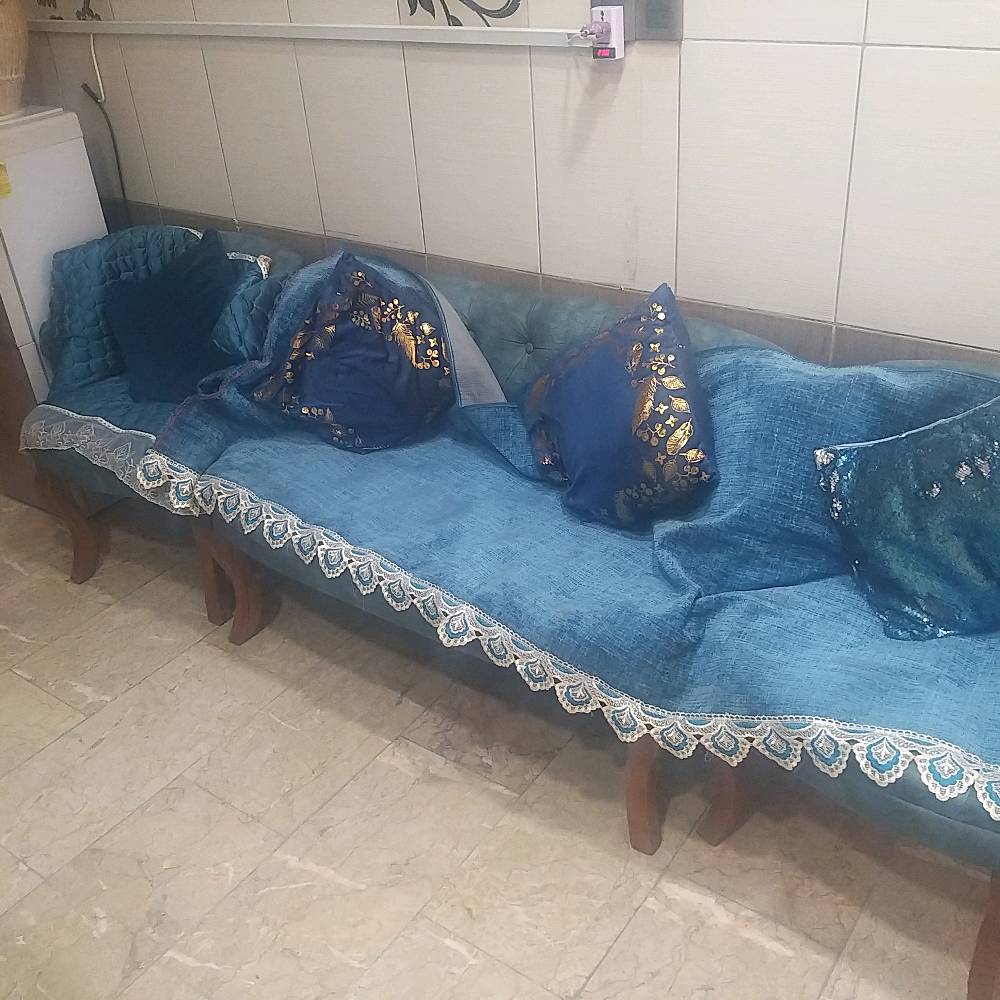 تخم مطبخ صغير نظيف جدا السعر ١٧٥٠٠٠دينار