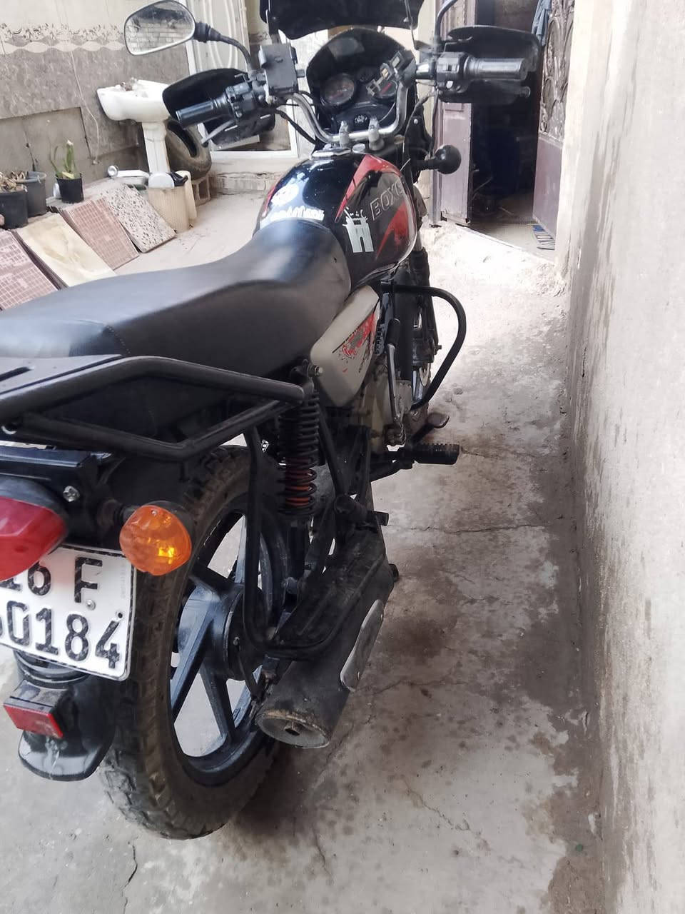 سلام عليكم دراجه بوكسر جبلي موديل 23 رقم وسنويه بسمي تحويل ثاني يوم وصعده هزه يعني كبل تحول 

مكاني بغداد 

***********اتصال 

***********وتساب
