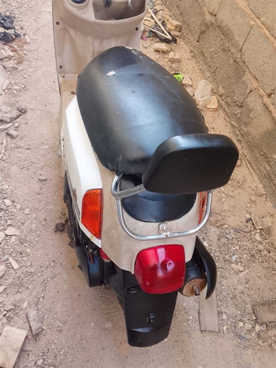 بوليس • نضيفه • معدل