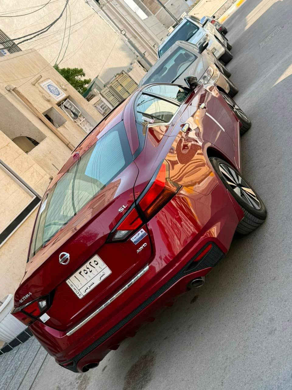 نيسان التيما ٢٠٢١ 
وارد امريكي 
جاملغ وبنيد مبدل اصلي نفس لون 
رش بسيط هلال بجاملغ الخلفي 
وباقي كفاله
سياره فول مواصفات فئة SL
مرقم مثنى معوقين بس ولد شاب 
وكاله عامه ثاني يوم
باقي اله سنه وصير حره 
السعر ١٢٧ ورقه وبيه مجال بسيط 
مكانه ناصريه اريدو 
استفسار اكثر اتصل *********** ناصرية, ذي قار
