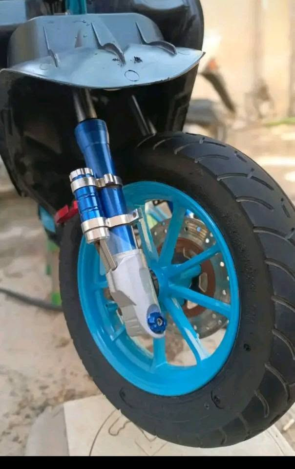 ماكس عدله مال لعب بوشه ٥٥تعمير كله جديد نكره سلف سعرها ٥٠٠وبيها مجال رقم الهاتف ‏‪***********‬‏
