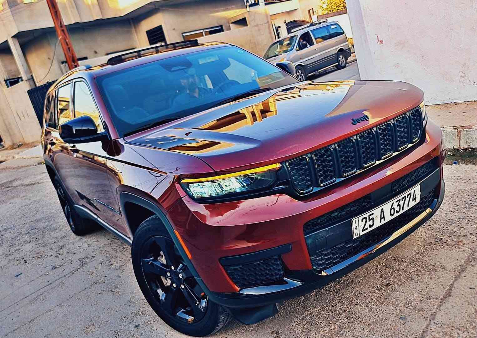 تفاصيل داخل المنشور

نص مكتوب في الصور:
- المنشورات عسان العراقي ١٧ س جيب شيروكى موديل ٢٠٢٤ سياره فول فتحه ٧ راكب منفصل تبريد ٣ قطع ماشيه ٢٤ ميل رقم كركوك باسمي شهداء باقيلها سنه وتصير حره ضرر فقط باب سائق مبدل بلاد وباب خلف سائق نص صبغ ايرباك فقط برده مال باب وارجعه بجم كبس كير محرك بشرط مكان محافظة كركوك سعر ٢٨٠ *********** مراوس فقط اوباما او جارجر موديل ١٧ او ١٨ @إشارة - في كركوك. اكتب تعليقًا عامًا...