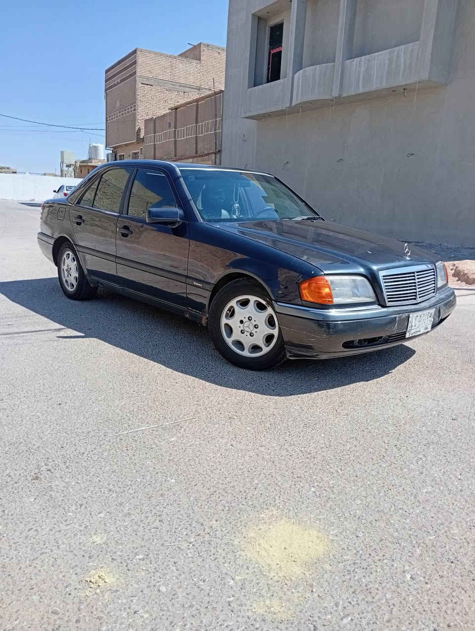 السلام عليكم مارسيدس للبيع بيبي شبح C200 موديل 97 رقم بغداد باسمي سنويه للسنة 2028 حداديه نضيفه مكينه بلاديه 4 سلندر شواصي قواعد دبلات بلادية على وضع الشركه سلايت شغال غرفه جلد تحكم كشنات كله شغال على وضع الشركه تبريد شغال *********** مكاني كربلاء المقدسه السعر 80 وبيها مجال الشراي الأستفسار اكثر الاتصال على الرقم
