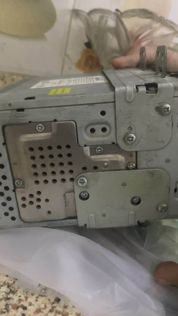 سلام عليكم اخوان عدي مسجل مال اوبتما موديل ١٢ اصلي نظيف كلش للاستفسار واتسب *********** مكاني بغداد ألشعب او صليخ
