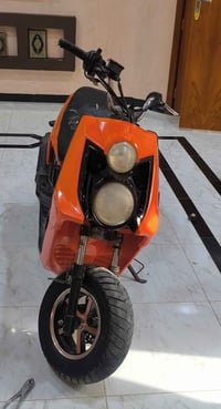 سكنس جبلي • الرمادي • للبيع