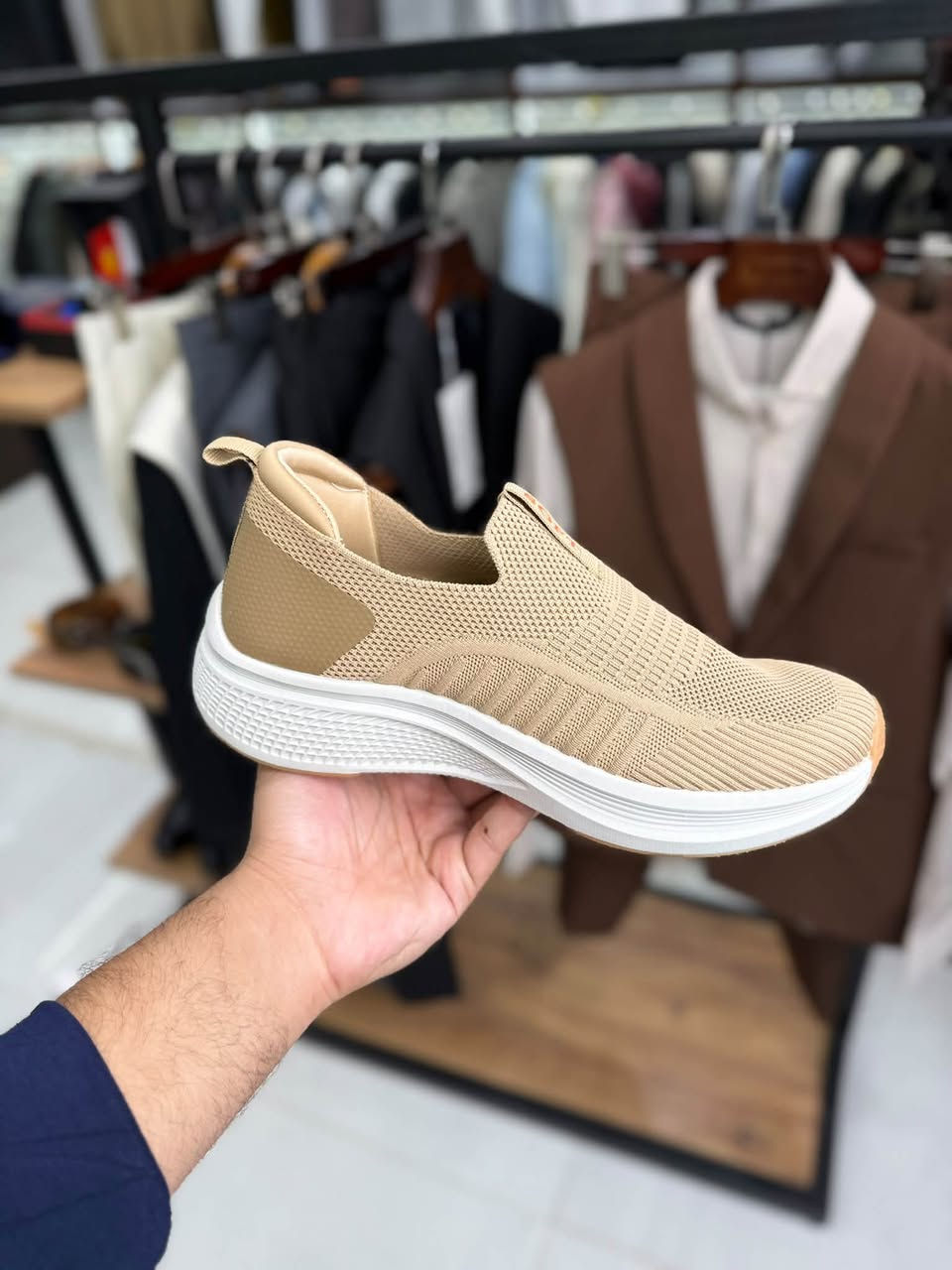 حذاء سكجرز • ماركة SOFT • بلونين