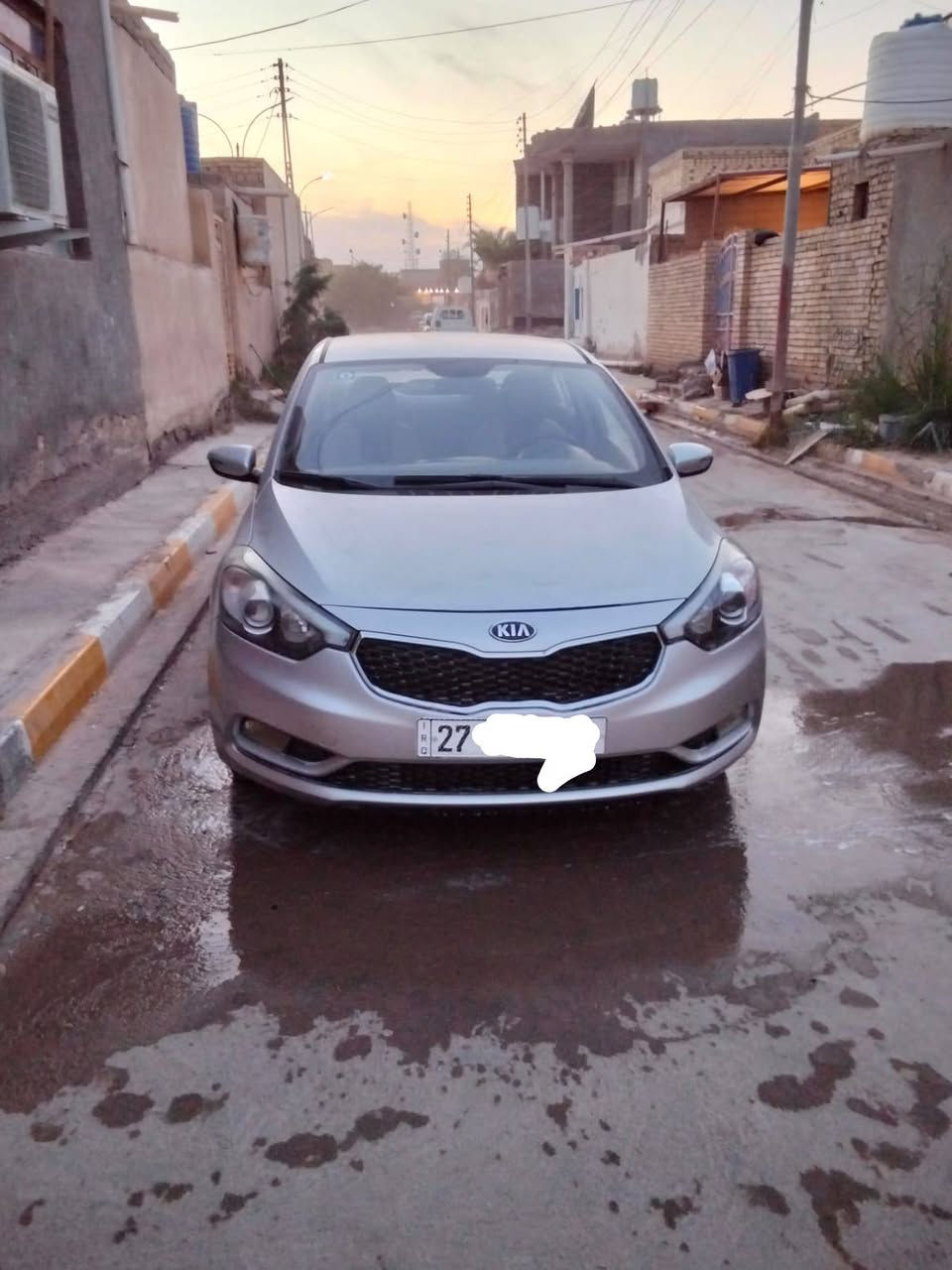 للبيع سيراتو وارد خليجي موديل 14 الضربه بجنطه خفيفه فقط السعر 105
***********
