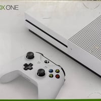 اكس بوكس ون • ٥٠٠ جيجا • ٩ العاب