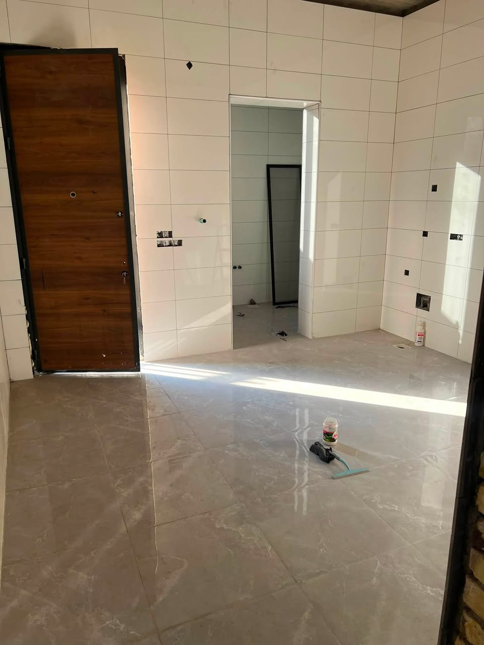 🏠 بيت للبيع – حي الزيتون

📐 المساحة: 140 م²
🏢 طابقين
📏 الواجهة: 9 م

✨ ملاحضات البيت:
• بي نقوصات
• أسلاك كهرباء
• خزان ماء + كيزر
• تطبيك للدرج

📍 الموقع: حي الزيتون

https://maps.app.goo.gl/gHv9eB9AHdZEEhzr6?g_st=iw

💰 السعر: للاستفسار مراسلة خاص
📞 للتواصل: ***********
