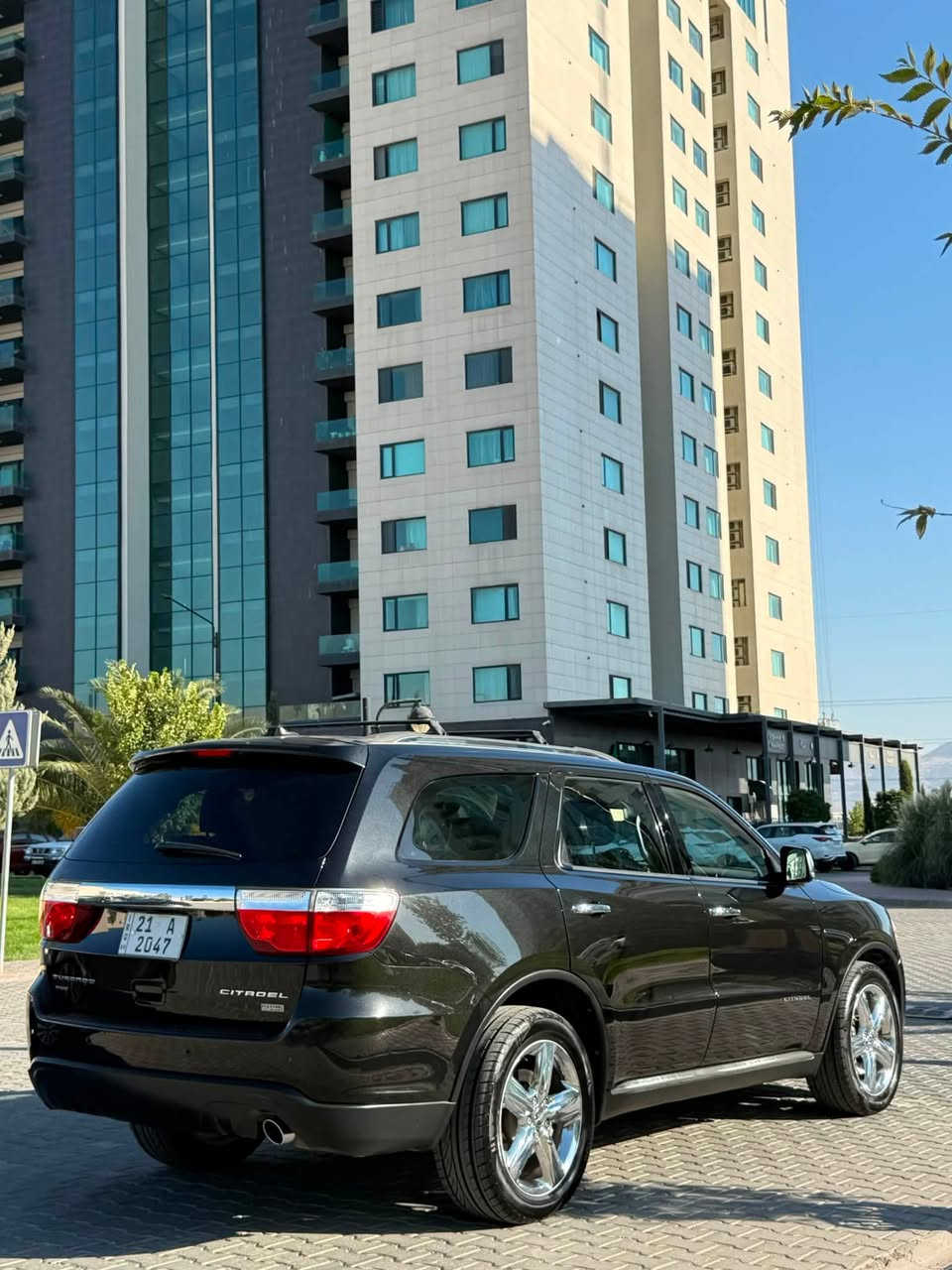 السلام عليكم
للبيع فقط DODGE DURANGO V6 3.6 
كلين تايتل سياره مكفول من كير مكينه صبغ
چالنجر موديل 2012
مواسفات جي تي  بلص فول فول  CITADEL
V6 3600 VVT AWD
فول مواسفات 
فتحه 
فور ويل
شاشه كبير كاميرا حساسات خلفيه
رادار امامي رادار جانبي 
اميرجينسي بريك
بسمه تشغيل عن بعد
هيترات مري جانبيه
كشنات كنتاره
كشنات خزن 
ستيرن كاره با 
كشنات جلد كهرباء
كشنات تبريد تدفه
كشنات هيتر ستيرن هيتر
3 معقد 
7 راكب
تبريد ثلج امامي خلفي 
تحكمات ستيرن
تشغيل عن بعد
لايت عدسه زنون 
تحديد مسار 
سماعات ALPINE
مود ستيرن SPORT NORMAL COMFORT
ABS,TC,navigation,GPS,wifi,carplay
ماشيه 110 الف فقط
سياره رقم سليماني 
للاستفسار ع الرقم 📞***********
📍مكان السياره: سليماني
