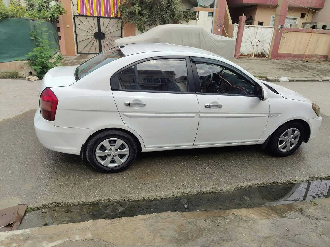 اكسنت • ٢٠٠٩ • جير عادي