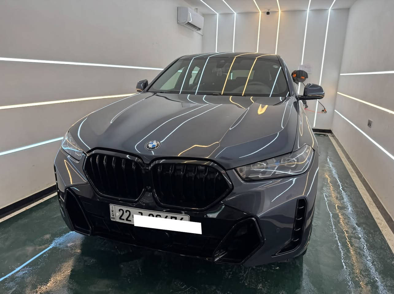 بي ام دبليو اكس6 M50i • ٢٠٢٢ • وارد امريكي