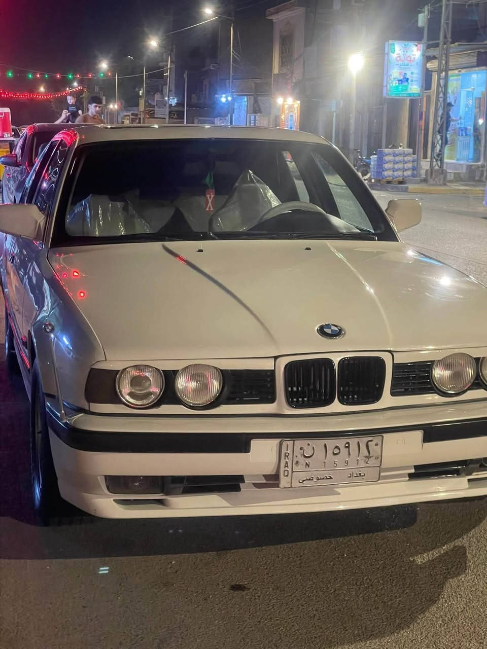 السلام عليكم  BMW 525 موديل 1991 كير مكينه كفاله حداده نضيفه غرفه نضافه80% بدي جديد كلش بيهه حزام السياره كهربائيات شغاله نقصهه فقط تبريد السنويه منتهيه السعر٤٥  وبيهه مجال بسيط عنوان البصره للتواصل*********** واتساب واتصال
