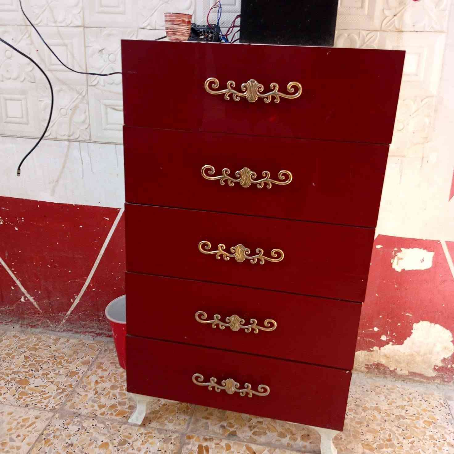 غرفه السعر 200قفل مكانها بغداد  الرشاد *********** تواصل وتساب وبلخدمه
