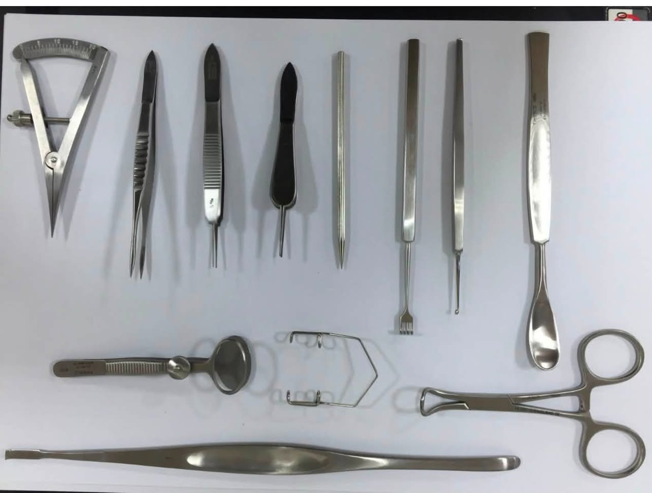 Instruments Iris & Micro Germany & USE 
ادوات جراحية وسيتات عيون مختلفة لعدة اختصاصات جراحية منشأ اللماني & امريكي 
*********** واتساب
