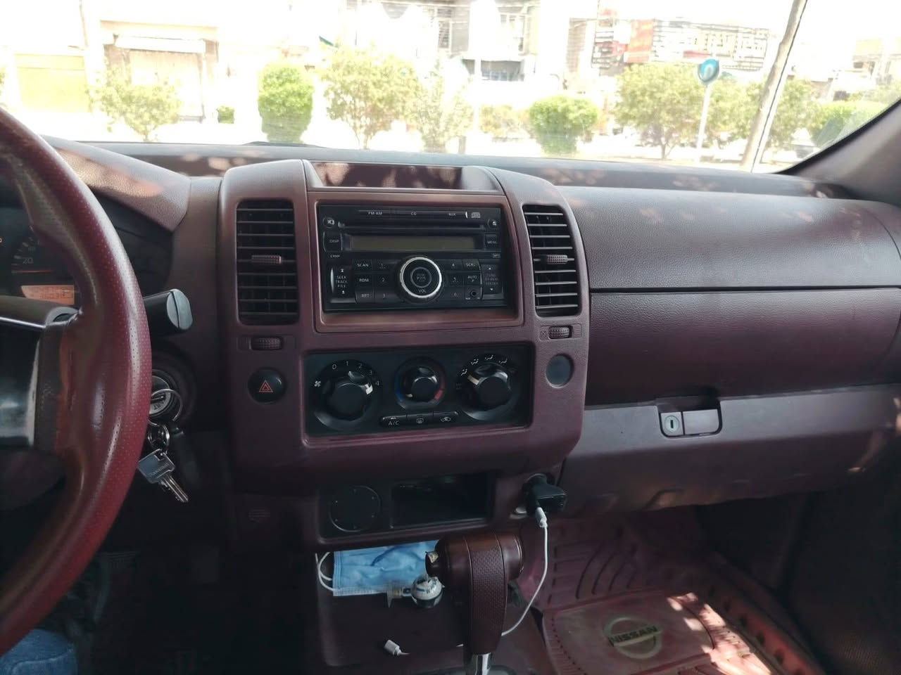 سلام عليكم نيفاره ١٤
رقم بغداد بأسمي
سعره 130وبيها مجال
مكفوله بيها بارد قليل

رقم تلفون ***********
