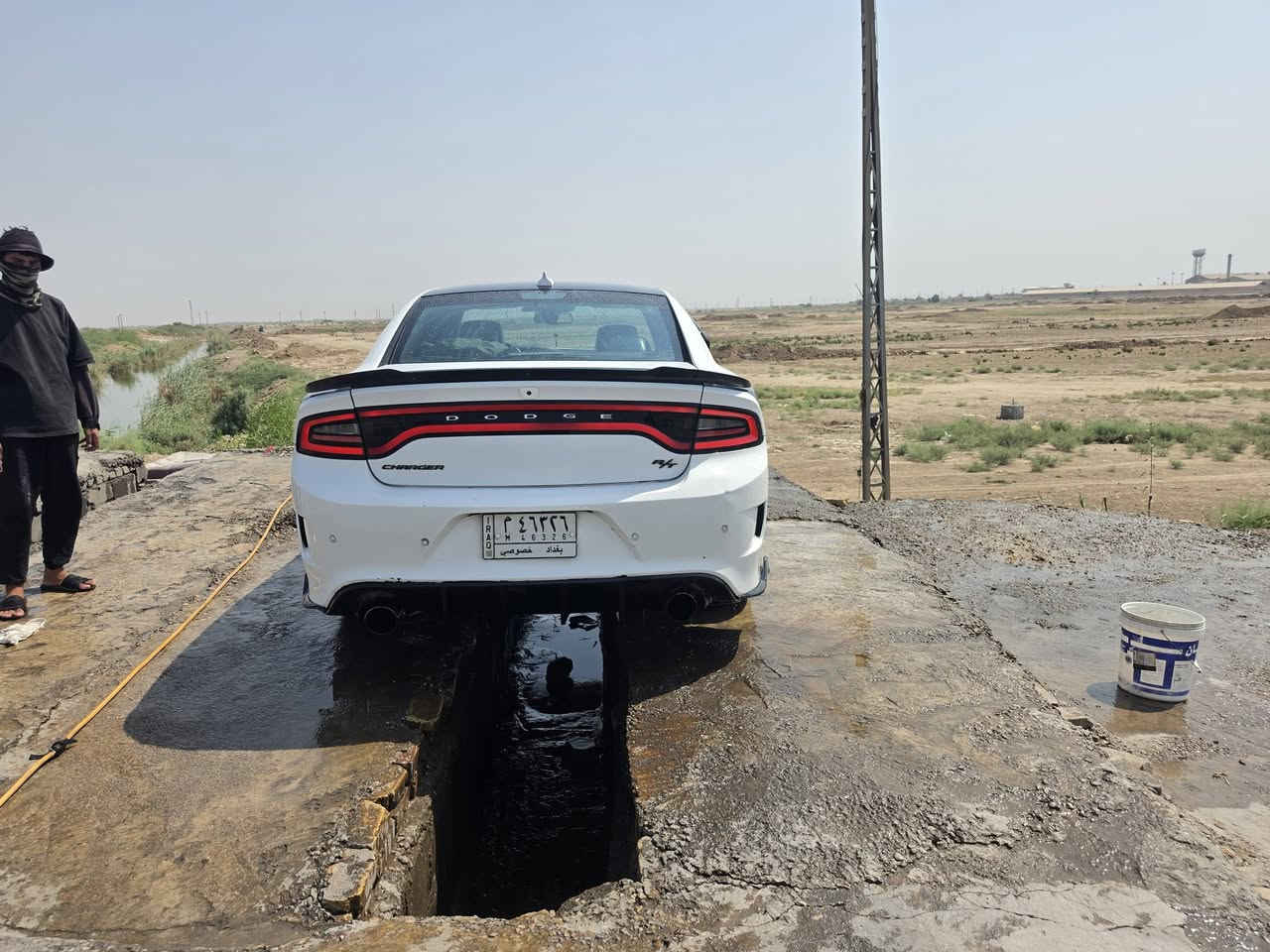 دودج تشارجر  RT 5700 موديل 2016  بغداد خصوصي والسنويه بأسمي بس سقطت صارلها فتره وماجددتها لأنشغالي بأمور اخرى السعر 175 وبيها مجال مال جناي فقط للدوام مستخدمها +حادثها فقط جاملغ بأمريكا وهنا مبدل بنيد للتحديث 
●تدفئه تبريد جيد 
●ايرباك سليم 
●كشنات جلد 
●تدفئه تبريد بالكشنات 
●شفتات ستيرن 
●تحكم كامل ستيرن 
●كشنات تحكم كهربائي 
●شاشه كبيره 
●ويل 20 (بلاك توب) 
●محرك وگير نظيف جدآ 
●بي اضافه اويل كاج كان (قانصه زيت) 
●السياره بيها كاميرا خلفي امامي (داش كام) 

غير متواجد بالفيس للاتصال ***********
