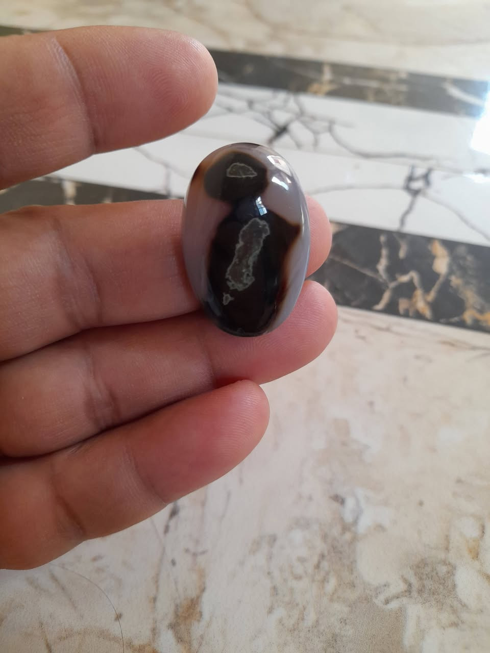 حجر مصور السيد القائد مقتدى الصدر 
السعر واتساب ***********واتساب 
***********
