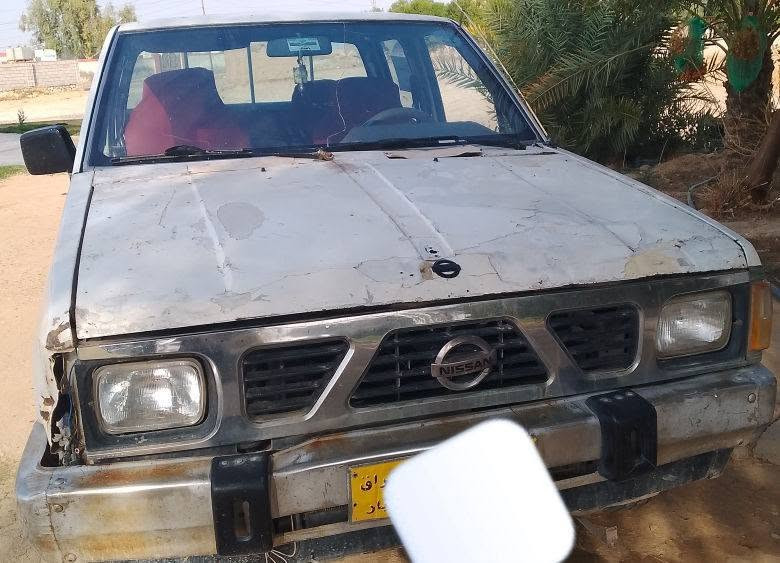نيسان • موديل ١٩٨٩ • رقم انبار