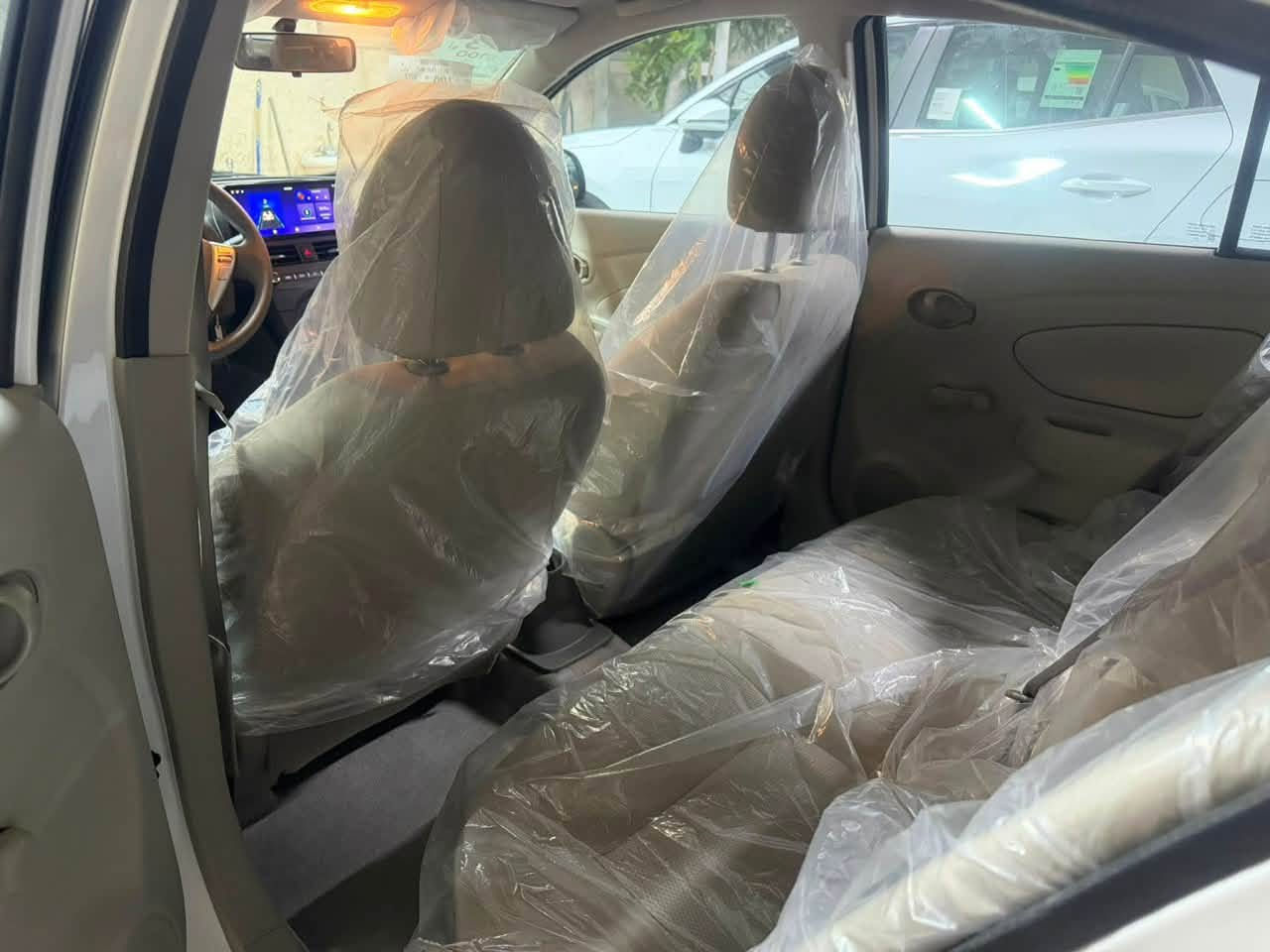 🚘 نيسان سني 2025 و2026 – زيرو

🔥 عرض خاص

متوفر لدينا:
✅ نيسان سني موديل 2025
✅ نيسان سني موديل 2026

الأنواع المتوفرة:

* 🇪🇬 المصري
* 🇮🇳 الهندي (بليتة زرقاء)

أبرز المواصفات:
✔️ شاشة
✔️ كاميرا خلفية
✔️ يدات نيكل
✔️ داخلية بيج
✔️ تحكم بالستيرن
✔️ بالإضافة إلى باقي المواصفات المعروفة لكلا النوعين.

📍 العنوان:
بغداد – الكرادة

📞 للاستفسار والحجز:
***********

