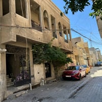 عارضينة ب5000000وبي مجال بسيط