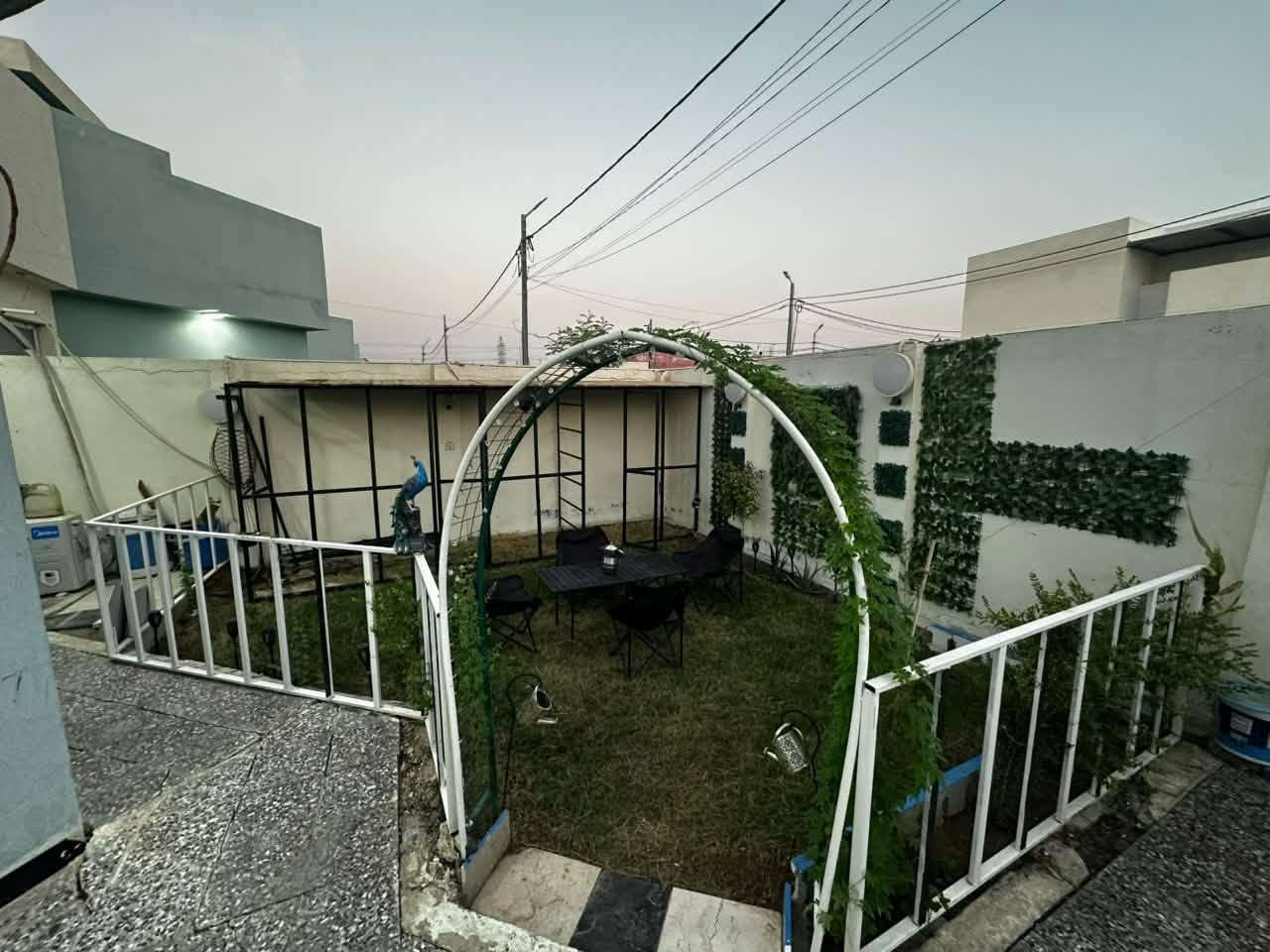 عرض مميز 🏠 دار للبيع مجمع الكرار السكني مساحة 200 جديد ومؤثث
موقع مميز يباع نقد سند حر يباع من الاثاث كامل بضهر لفلل قرب البوابة  يباع مع الاثاث تواصل ***********

يباع نقد حر سعر خاص او اتصل علرقم 

مكتب الثقة للعقار 🏘️
