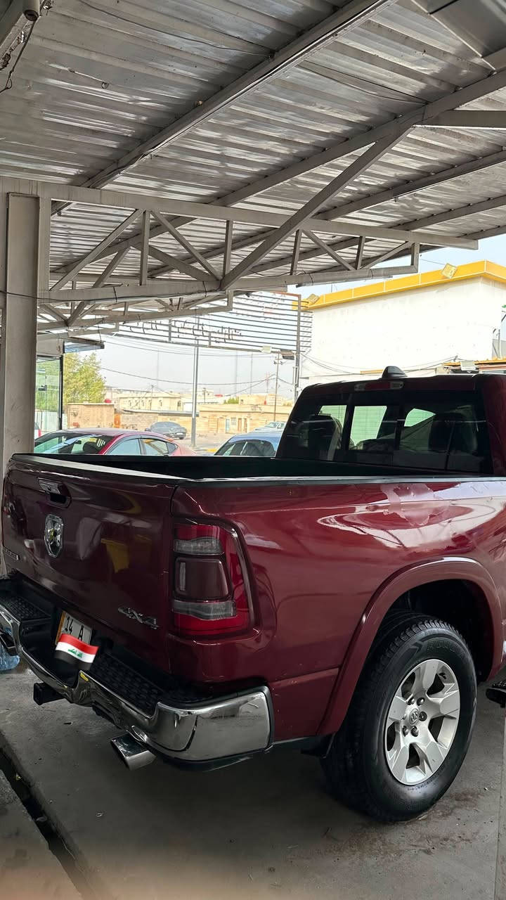 السلام عليكم
دوج رام Larami
محرك 5.7L هيمي 1500
الموديل ٢٠٢٢ باب طويل بدي قصير
اللون ماروني
رادار امامي خلفي 
كاميرة
كشنات جلد كهربائية + تدفئة تبريد 
ستيرن تدفئة
خزن ميموري 
تثبيت سرعة 
والكثير من المواصفات المعروفة في هاي الفئة
للعلم حادثها بالبدي جهة السايق 
رقم السيارة بصرة بأسمي 
السعر مناسب اتصل وتدلل
***********
