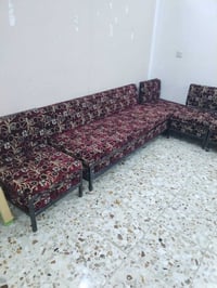ديوان حديد نظيف عشر مقاعد سعره 150 للتواصل 07812269335 بي واتساب