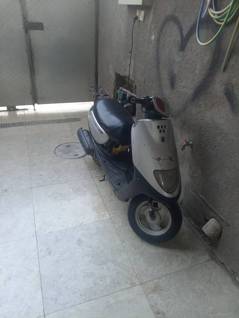 مرحبا اخوان بطه بلاديه بيها نقص كفر الخلفي الايسر سعر ٢٠٠ عنوان شارع فلسطين ***********
التوفيق للجميع 🌹
