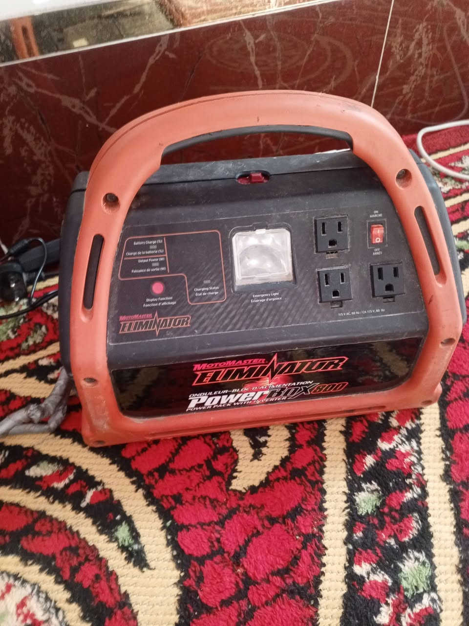عاكس بيت • شاحن • جطل سيارة