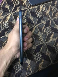 آيفون ١١ برو ماكس • ٥١٢ • مبدل شاشة وبطارية