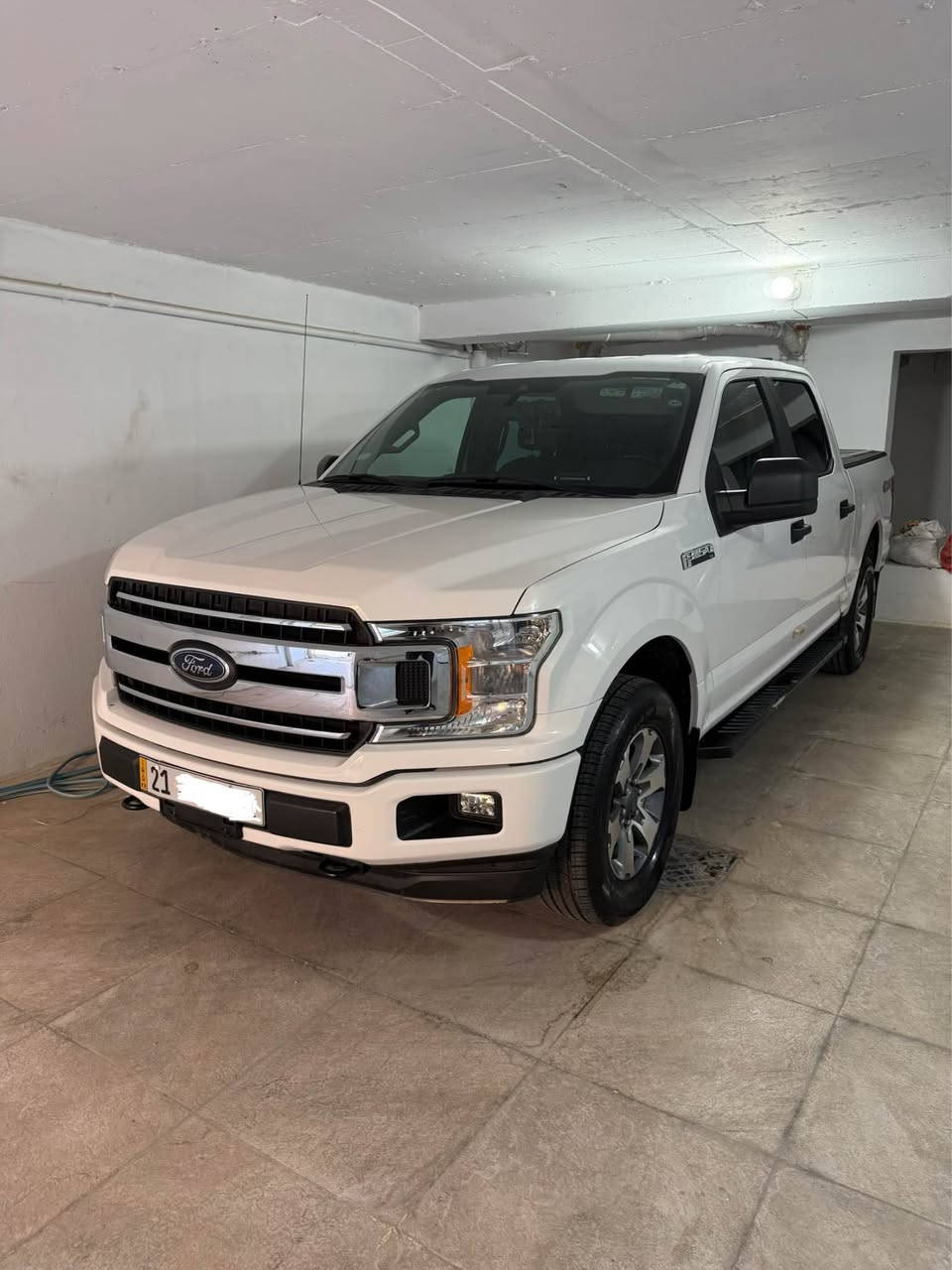فۆرد f150 xl 2020 
خەلیجی سفری شەریکەی القاصد 
دەرگا درێژی بۆدی کورت
مەکینە هەشت بستۆنی ٥٠٠٠ 
سەیارەکە کلین تایتڵە بێ بۆیاخە 
٩٥٠٠٠ کیلۆمەتر ڕۆشتووە 
نرخی : ٢٤٥ گەڵا 
***********
فورد f150 xl 2020 
خليجي صفر شركة القاصد 
باب طويل و بدي قصير 
محرك ٨ سلندر ٥٠٠٠ 
كلين تايتل بدون صبغ 
ماشيه ٩٥٠٠٠ كيلو متر 
سعر : ٢٤٥ورقه
*********** السليمانية, العراق
